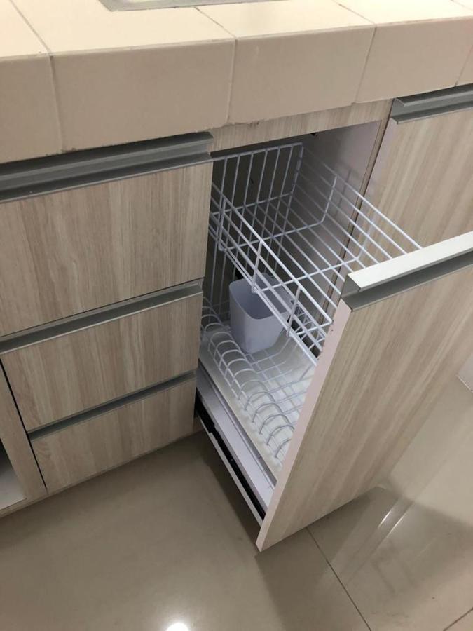 Apartment Grand Sentraland Karawang Manage By Laguna Room エクステリア 写真