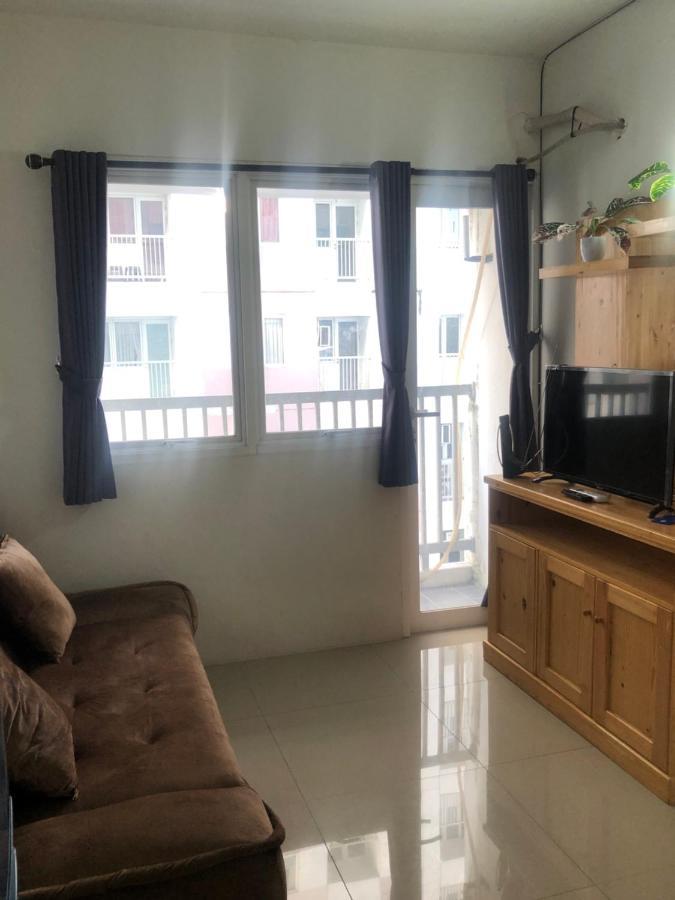 Apartment Grand Sentraland Karawang Manage By Laguna Room エクステリア 写真