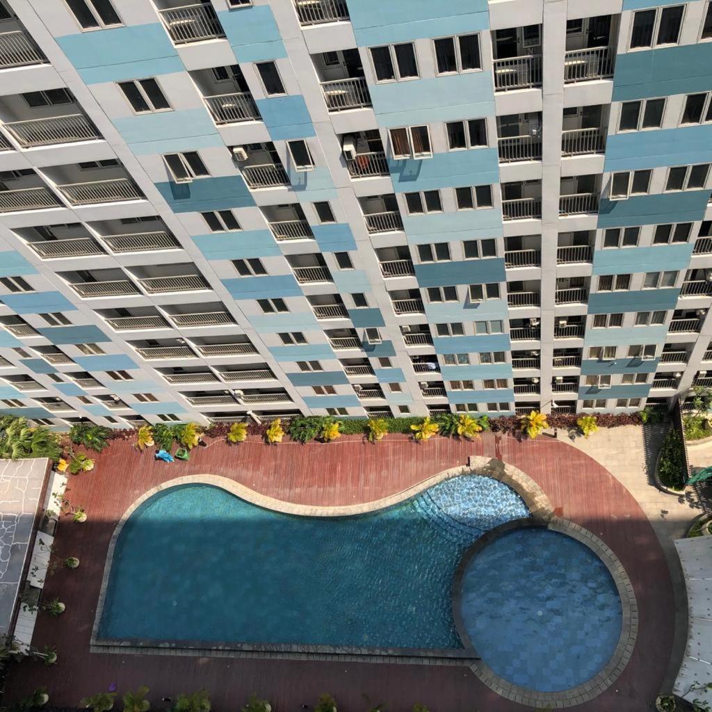 Apartment Grand Sentraland Karawang Manage By Laguna Room エクステリア 写真